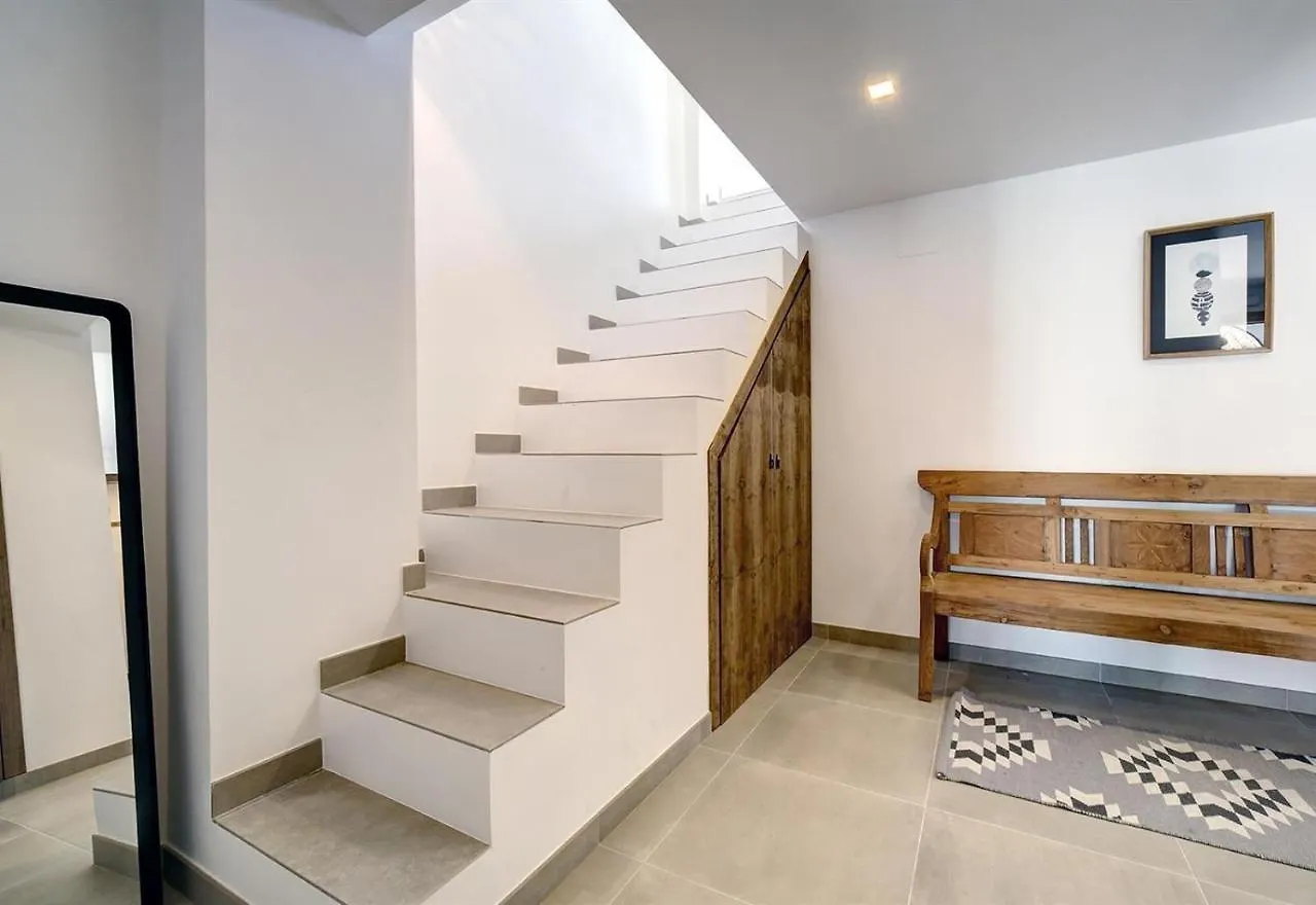 Vila Renovated Townhouse San Roque 85 Estepona